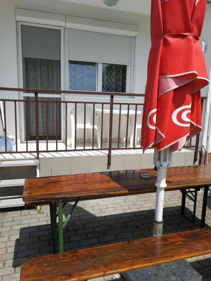 Dorka Apartman Vonyarcvashegy Exterior foto