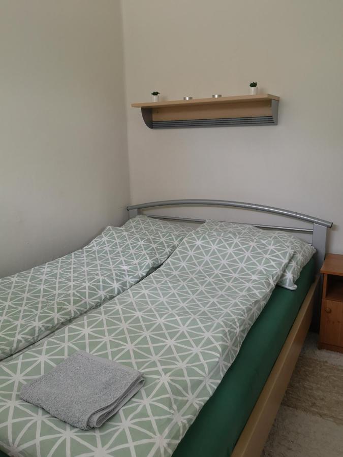 Dorka Apartman Vonyarcvashegy Exterior foto