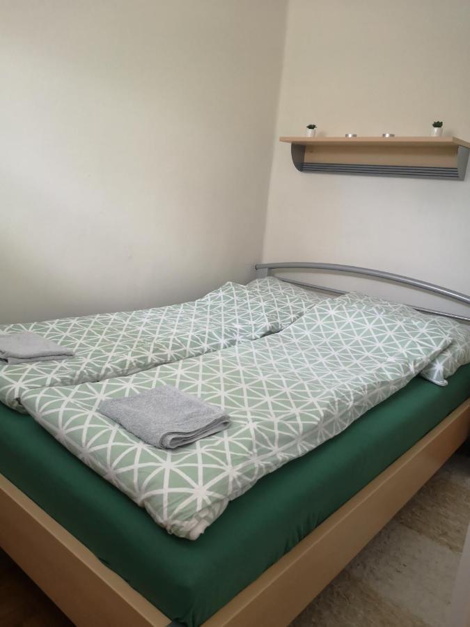 Dorka Apartman Vonyarcvashegy Exterior foto
