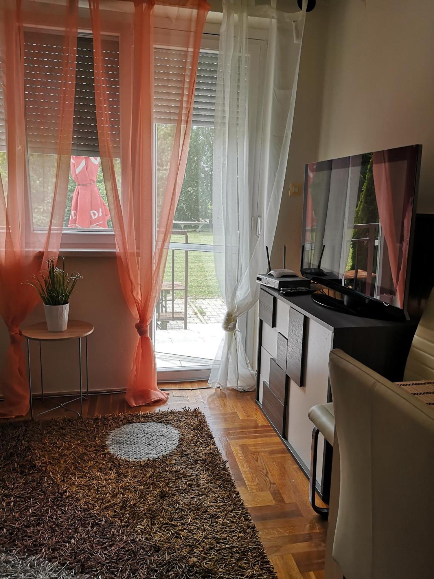 Dorka Apartman Vonyarcvashegy Exterior foto
